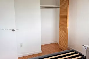 18900 NE 14th Ave, Miami, FL 33179 - Photo 14