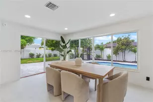 2110 NE 54th St, Fort Lauderdale, FL 33308 - Photo 2
