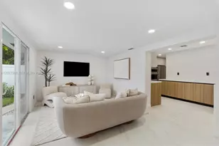 2110 NE 54th St, Fort Lauderdale, FL 33308 - Photo 12