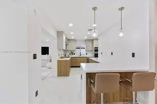 2110 NE 54th St, Fort Lauderdale, FL 33308 - Photo 10