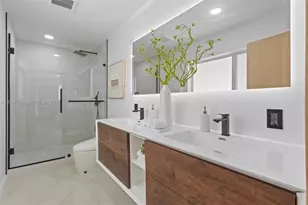 2110 NE 54th St, Fort Lauderdale, FL 33308 - Photo 16