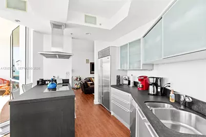18201 Collins Ave #4209, Sunny Isles Beach, FL 33160 - Photo 8