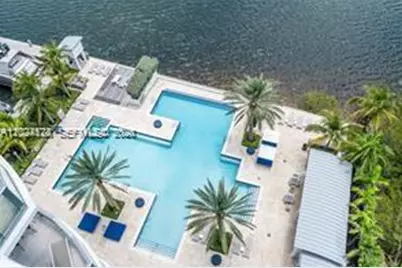 17111 Biscayne Blvd #1210, North Miami Beach, FL 33160 - Photo 16