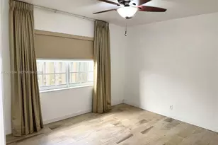 406 SE 11th Ct, Fort Lauderdale, FL 33316 - Photo 8