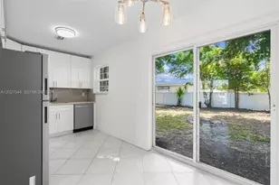 5808 Seton Dr, Margate, FL 33063 - Photo 6