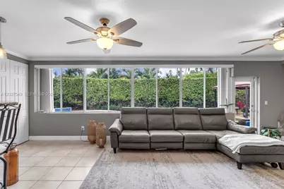 5810 SW 89th Court, Miami, FL 33173 - Photo 12