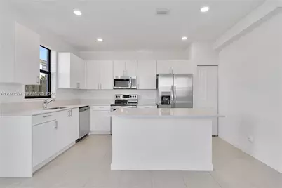 13033 SW 233rd Ter, Miami, FL 33170 - Photo 4