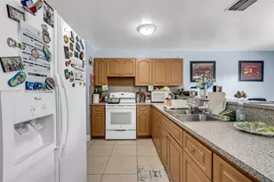 2986 NW 26th St, Miami, FL 33142 - Photo 14