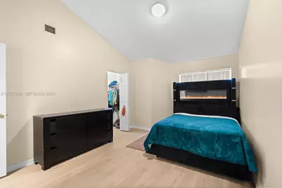 3405 NW 44th St #205, Oakland Park, FL 33309 - Photo 10