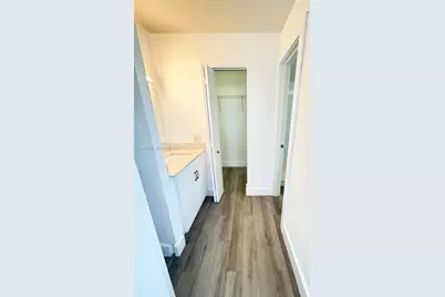 8101 Crespi Blvd #301, Miami Beach, FL 33141 - Photo 10