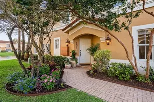12869 SW 31st Ct, Miramar, FL 33027 - Photo 4