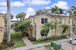 12869 SW 31st Ct, Miramar, FL 33027 - Photo 2