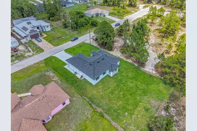3511 27th St SW, Lehigh Acres, FL 33976 - Photo 34