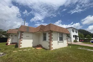 201 Columbus Pkwy, Hollywood, FL 33021 - Photo 1