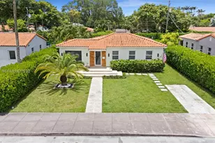 39 Montilla Ave, Coral Gables, FL 33134 - Photo 2