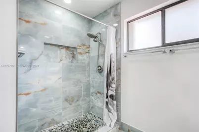 9521 NW 18th Mnr, Plantation, FL 33322 - Photo 10