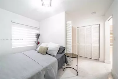 1101 NE 5th St, Hallandale Beach, FL 33009 - Photo 10