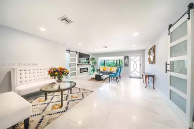 1101 NE 5th St, Hallandale Beach, FL 33009 - Photo 6
