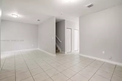 22946 SW 112th Pl, Miami, FL 33170 - Photo 8