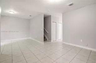 22946 SW 112th Pl, Miami, FL 33170 - Photo 8