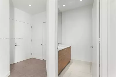 1300 S Miami Ave #PH4910, Miami, FL 33130 - Photo 14