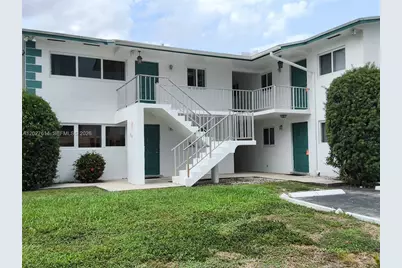 7041 Pembroke Rd #2, Pembroke Pines, FL 33023 - Photo 1