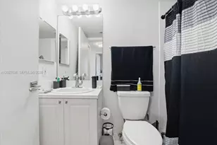 8911 Collins Ave, Surfside, FL 33154 - Photo 22