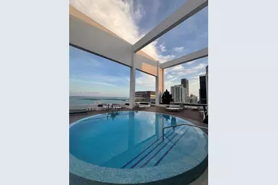500 Brickell Ave #3910, Miami, FL 33131 - Photo 2