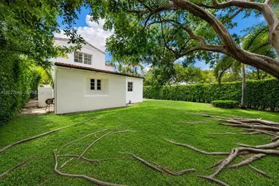 1776 Michigan Ave, Miami Beach, FL 33139 - Photo 26