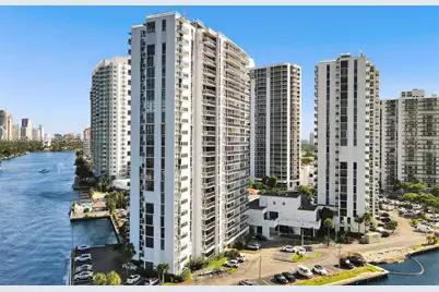 20505 E Country Club Dr #233, Aventura, FL 33180 - Photo 40