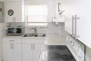 15006 SW 80th Terrace, Miami, FL 33193 - Photo 4
