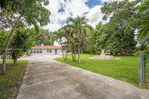 5613 Pierce St, Hollywood, FL 33021 - Photo 2