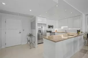 2301 Collins Ave, Miami Beach, FL 33139 - Photo 4