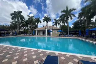 12148 SW 4th St, Pembroke Pines, FL 33025 - Photo 14