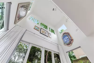 2792 SW 22nd Ave, Miami, FL 33133 - Photo 8