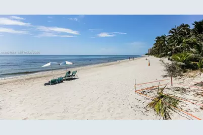 200 Galen Dr #104, Key Biscayne, FL 33149 - Photo 22
