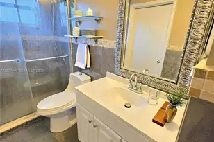 7255 NW 173rd Dr, Hialeah, FL 33015 - Photo 16