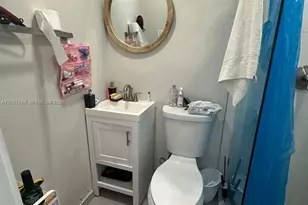 685 SW 7th Terrace, Dania Beach, FL 33004 - Photo 18