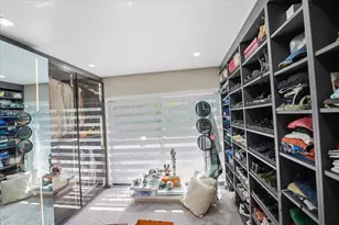 3629 Estepona Ave, Doral, FL 33178 - Photo 18