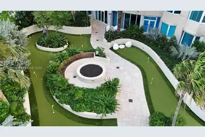 400 S Pointe Dr #2310, Miami Beach, FL 33139 - Photo 32