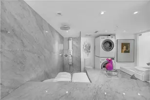 400 South Pointe Dr, Miami Beach, FL 33139 - Photo 22