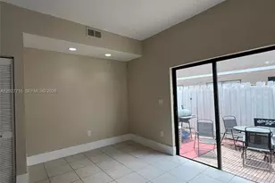 5694 W 25th Ct, Hialeah, FL 33016 - Photo 18