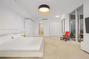 50 South Pointe Dr, Miami Beach, FL 33139 - Photo 16
