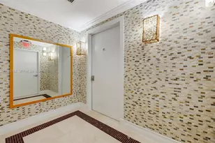50 South Pointe Dr, Miami Beach, FL 33139 - Photo 2