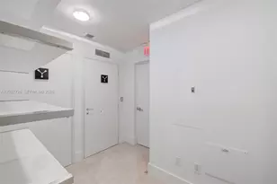 50 South Pointe Dr, Miami Beach, FL 33139 - Photo 28