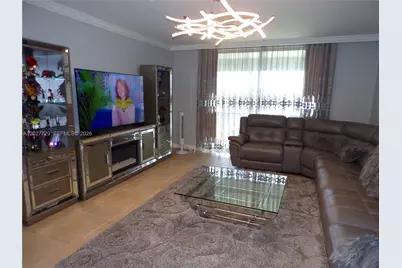 3010 Marcos Dr #R314, Aventura, FL 33160 - Photo 8