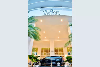 951 Brickell #2609, Miami, FL 33131 - Photo 2
