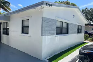 2226 Cody St, Hollywood, FL 33020 - Photo 2