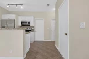 3677 San Simeon Cir, Weston, FL 33331 - Photo 20