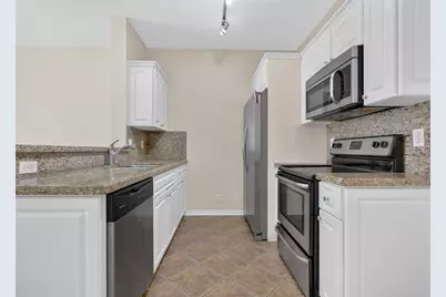 3677 San Simeon Cir #3677, Weston, FL 33331 - Photo 10